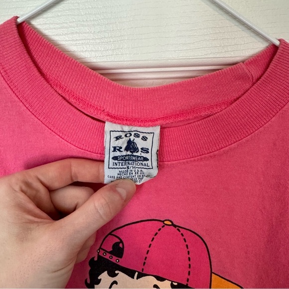 Vintage 1996 Ross Sportswear Intl Betty Boop backwards hat t-shirt SMALL - Picture 4 of 5